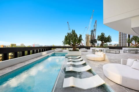 Holiday Home Swimming Pool