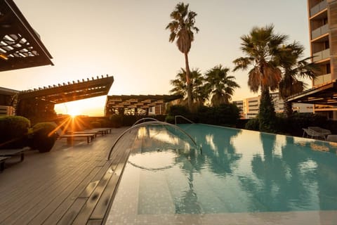 Holiday Home Swimming Pool