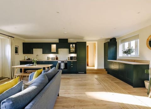 Within the living area is a built in washing machine and dryer