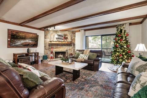 Beautiful Great Room at Christmas!