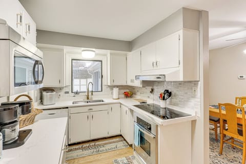 Kitchen | Cooking Basics | Dishwasher | Toaster | Keurig/Drip Coffee Maker