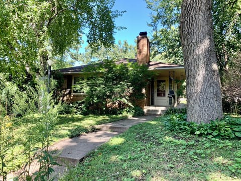 Welcome to your home away from home in this charming main-level duplex apartment