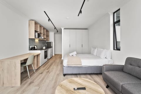 Stylish CBD Studio at The York (33768)