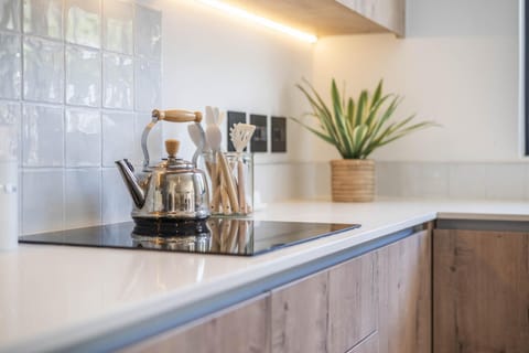 Thom's Camps Bay 3 Bedroom Villa (33275)