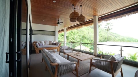 2nd Floor Balcony Seating Area