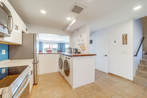 Fast, high-efficiency washer & dryer — easy to use