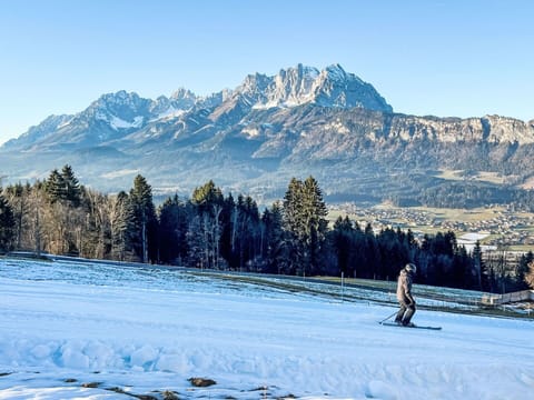 Sky, Snow, Mountainous Landforms, Winter, Mountain, Mountain Range, Terrain, Geological Phenomenon, Freezing, Glacial Landform
