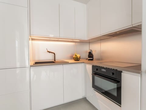 Interior Design, Wall, Flooring, Wood, Ceiling, Furniture, Floor, Room, Lighting, Apartment