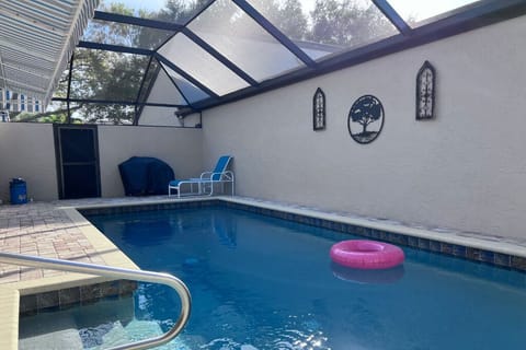 Pool is totally private