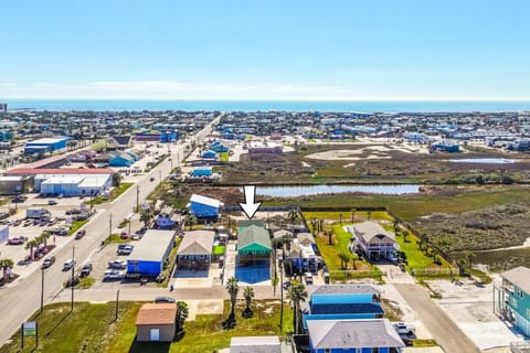 “Your coastal getaway—perfectly placed between beach days and sunset strolls.”