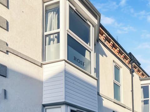 Exterior | Poppy - Fresh as a Daisy Apartments, Bridlington
