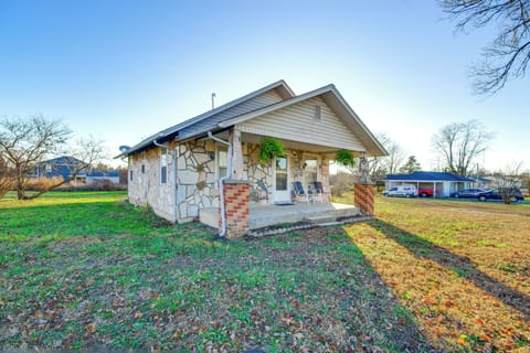 Stockton Vacation Rental | 2BR | 1BA | Steps Required | 900 Sq Ft