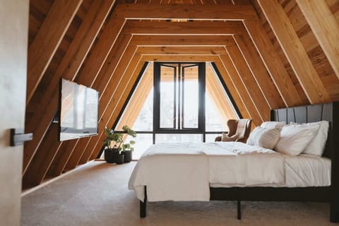 Embrace the tranquility of sanctuary living. This modern retreat invites you to unwind and connect with nature, offering a perfect blend of comfort and design.