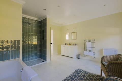 Hornbeam En-suite Bathroom