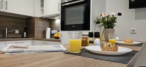 Kitchen with dishwasher
