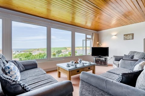 First Floor Lounge with Sea Views