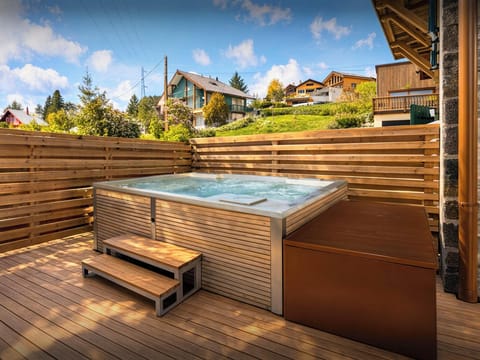 Jacuzzi