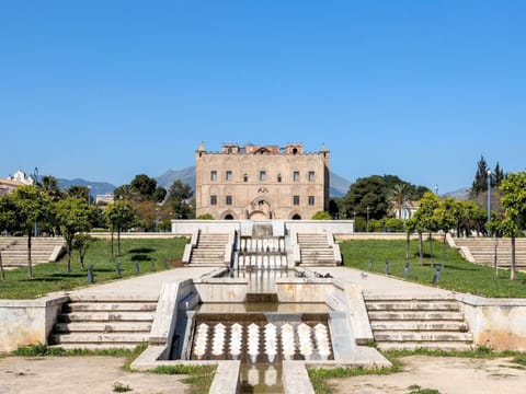 Landscape, Palace