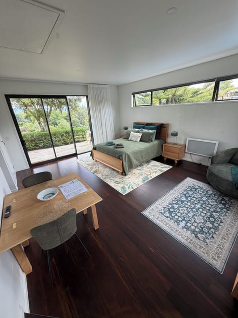 Studio bedroom