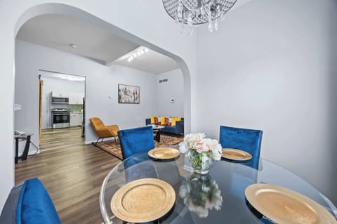 Dining Area: Stay productive and comfortable. Ample seating for working or eating. Essential functionality for extended assignments. Your easy living basecamp awaits.