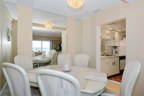 Floor Plan,Dining Area,