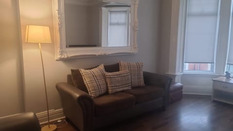 Living Room / Lounge