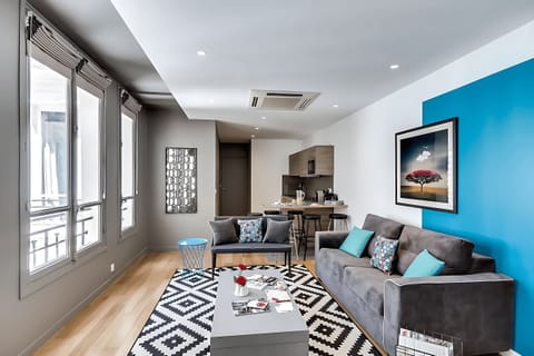 2 bedroom - living room 