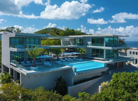 Villa Blue Rock