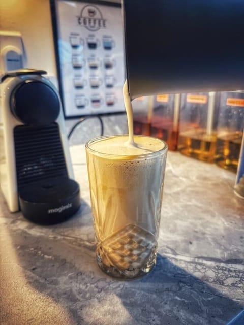 Milk frother for speciality cofee