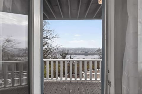 Open the doors and step into panoramic scenery—your private lookout point.