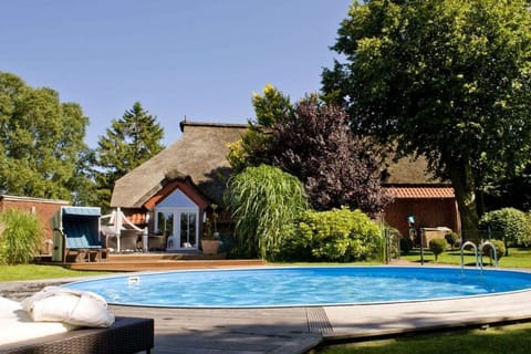 Holiday Home Swimming Pool