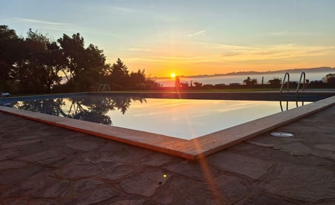 Water, Swimming Pool, Horizon, Dusk, Sunset, Evening, Sunrise, Afterglow, Reflection, Leisure