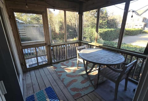 Screened Porch