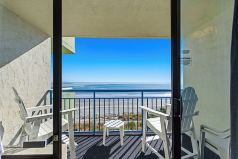 breathtaking oceanfront paradise!