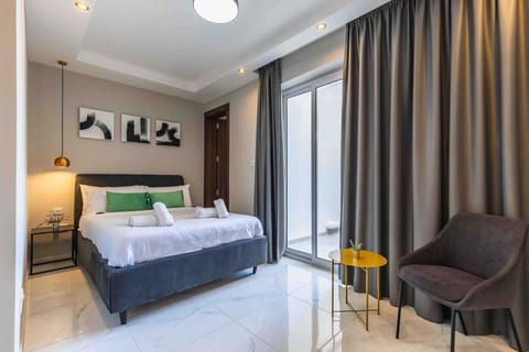 Discover unparalleled comfort in our apartment, boasting amenities like Free High-Speed WiFi, Full Air Conditioning, Black-Out Curtains for undisturbed sleep, a Private Terrace, and a Balcony.