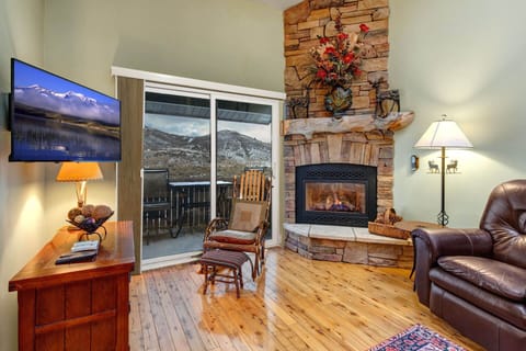 Powderwood Pines 13X: