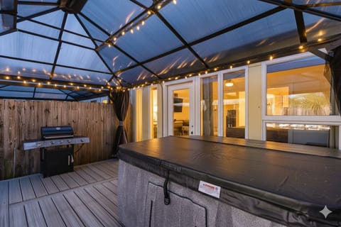 Private backyard with fire pit, hot tub & grill area 🔥🛁