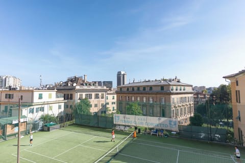 Sport court