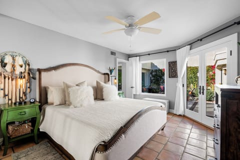Guest room with its own access to courtyard