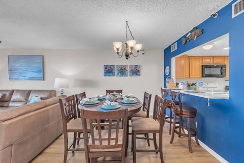 Dining area with extra breakfast bar seating