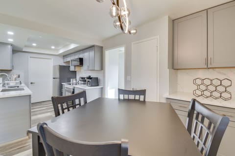 Dining Area | Dishware/Flatware