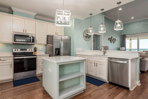 Slice of Heaven Fully Equipped Kitchen