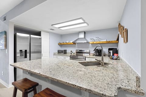 Start mornings slow with coffee, easy breakfasts, and space to gather before heading out to the beach.