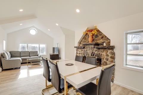 Stanhope Vacation Rental | 3BR | 1BA | 1,200 Sq Ft | 4 Steps Required