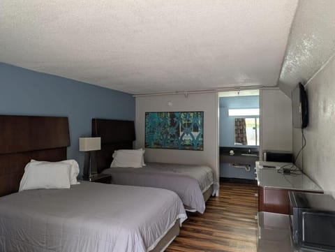 Bedroom. Interior and views may vary based on location and availability.