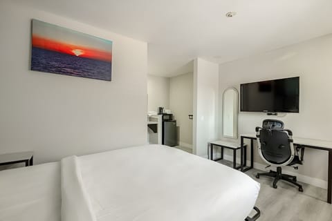 Bedroom. Interior and views may vary based on location and availability.