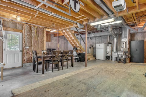 Game Room | Lower Level