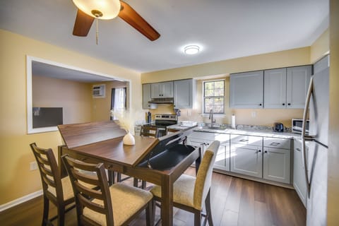 Kitchen | Microwave | Drip Coffee Maker