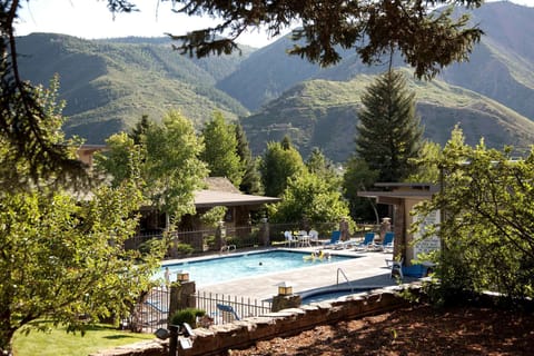 15. Best Western Antlers Hotel - Outdoor Pool