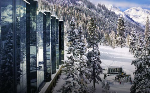 2.Everline Resort &amp; Spa